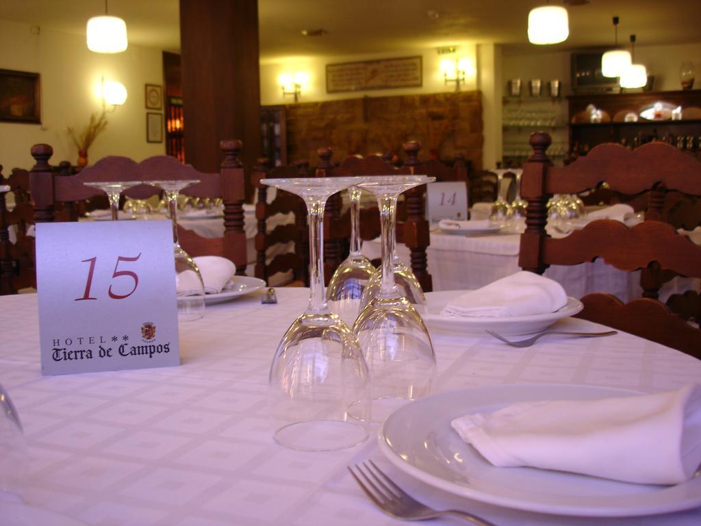 Tierra De Campos Hotell Osorno Restaurang bild